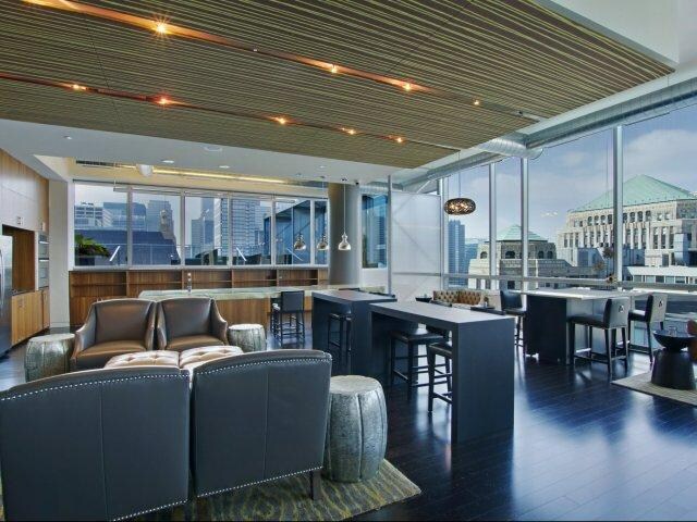 Building Photo - 164 W Kinzie St