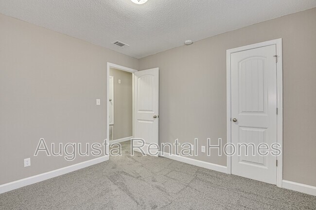 Building Photo - 4008 Wheeler Woods Rd