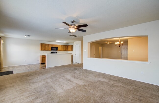 Building Photo - 8219 Tartan Ct