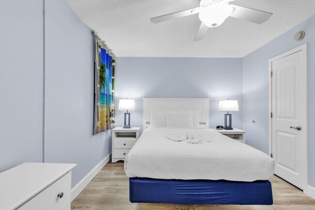 Building Photo - 3548 Alexandria Ave