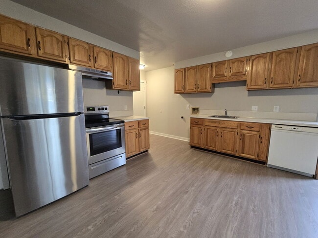 Building Photo - 2583 W Bradford Ct