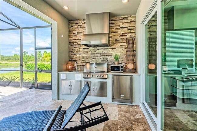Building Photo - 18460 WildBlue Blvd