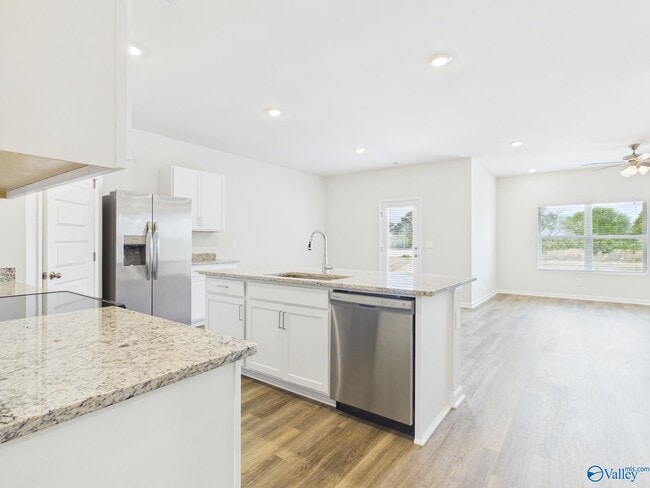 Building Photo - 112 Betty Williams Dr