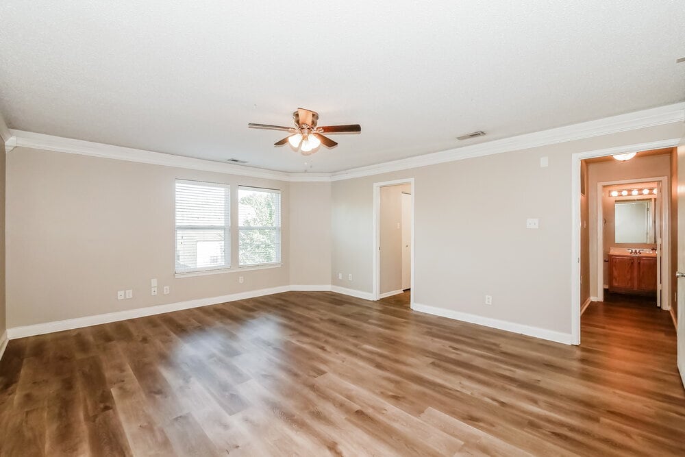 Building Photo - 13323 N Brick Chapel Dr