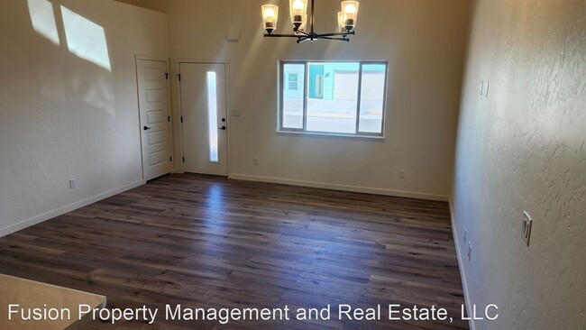 Building Photo - 3 br, 2 bath House - 389 Hidden River Drive