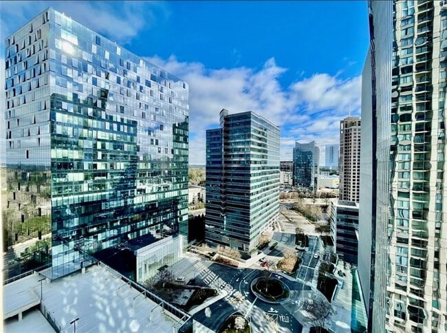 Building Photo - 3445 Stratford Rd NE