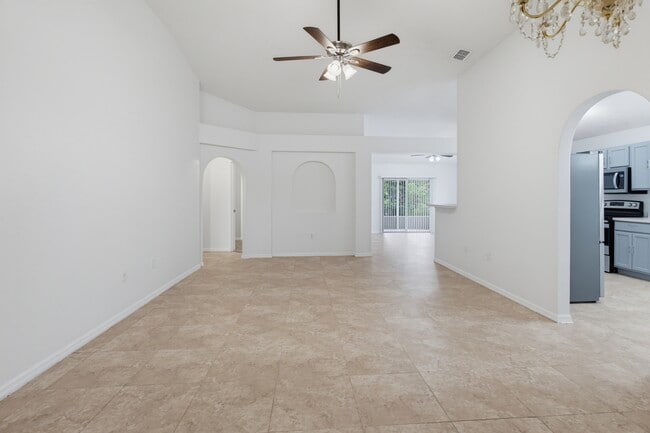 Building Photo - 3015 Elbib Dr