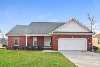 Building Photo - 237 Chestnut Oak Cir
