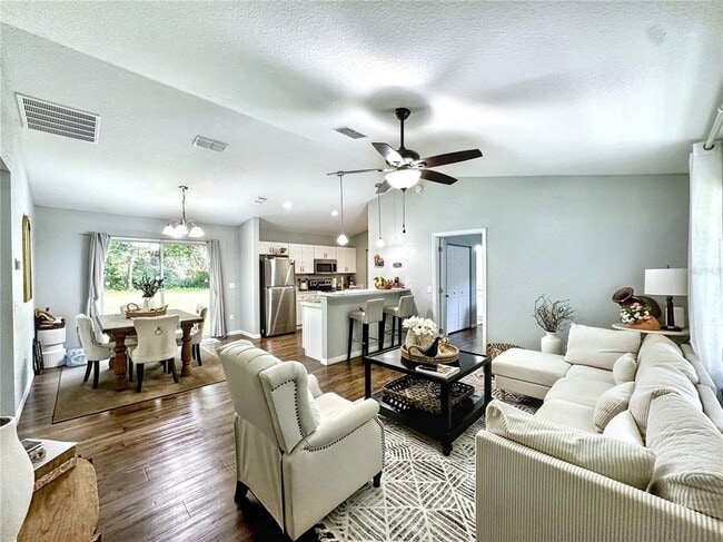 Building Photo - 1407 NW 18th Ct