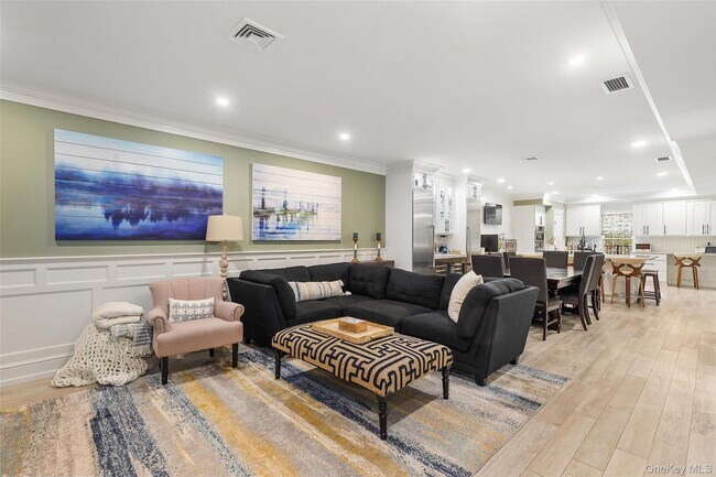 Building Photo - 4 Goldman Ct