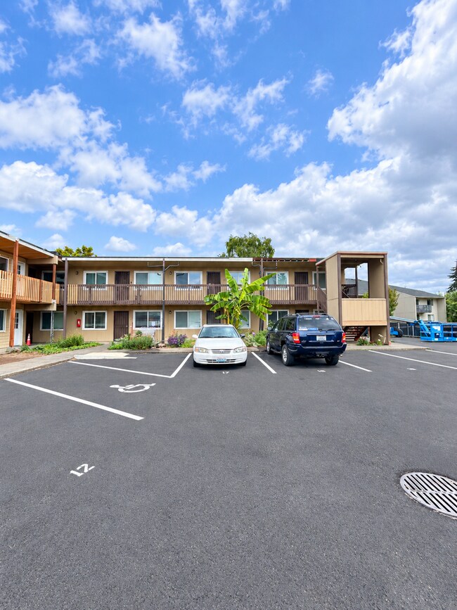 Building Photo - 4th Plain Court Apartments