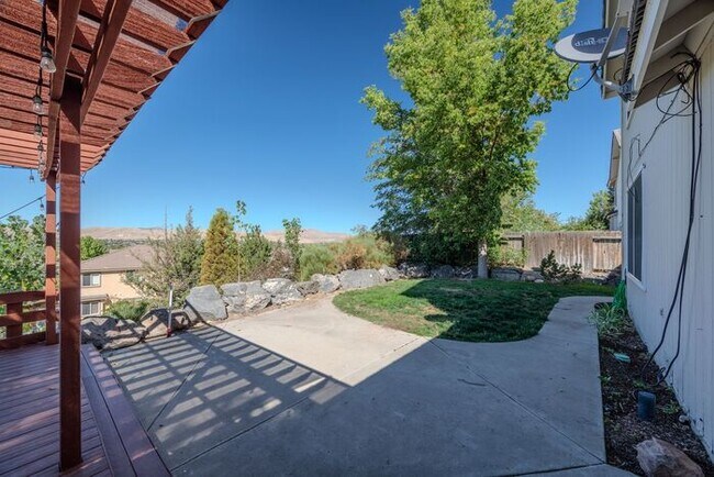 Building Photo - Welcome to this STUNNING 4-bedroom, 2.5-ba...