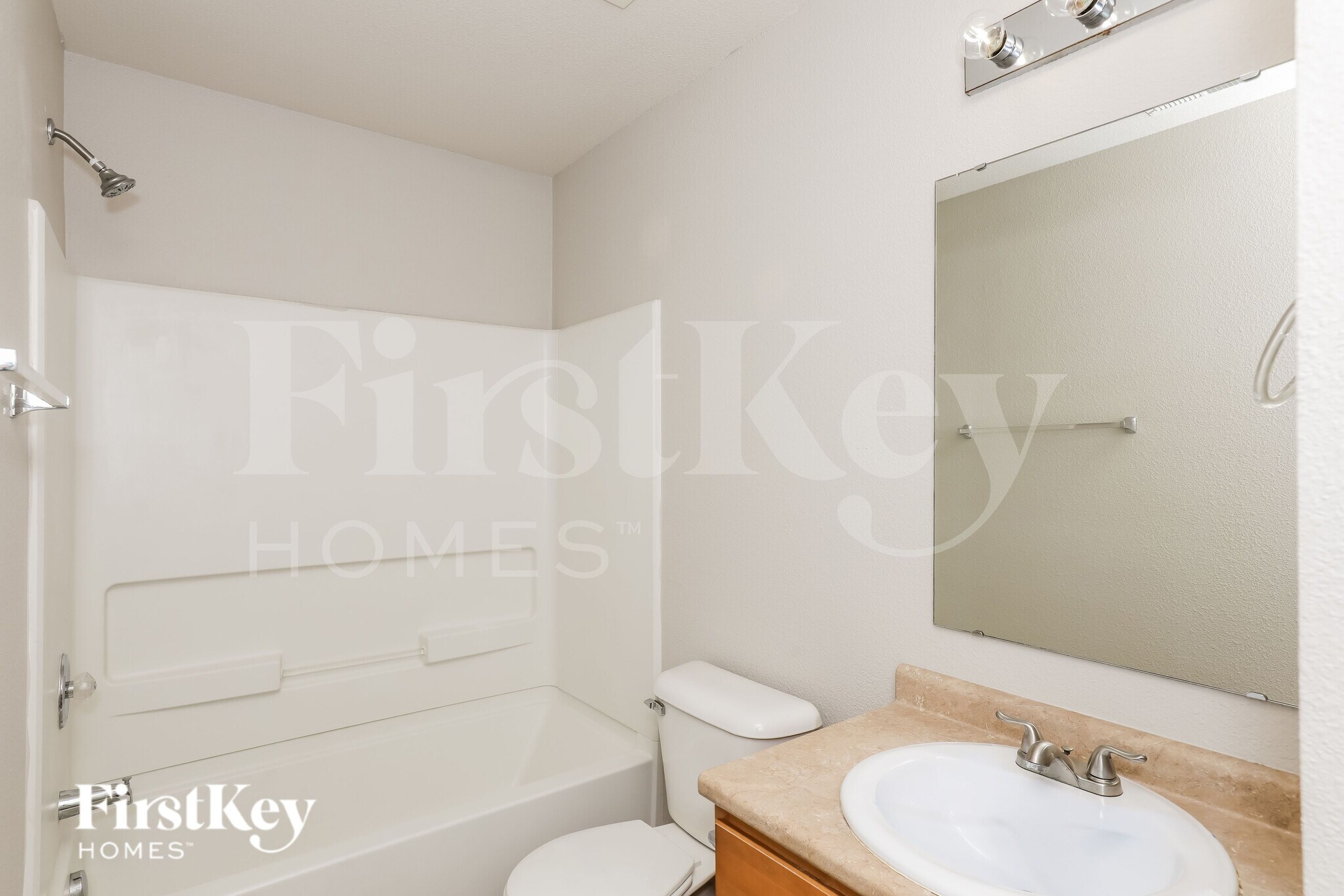 Building Photo - 15490 Gallow Ln