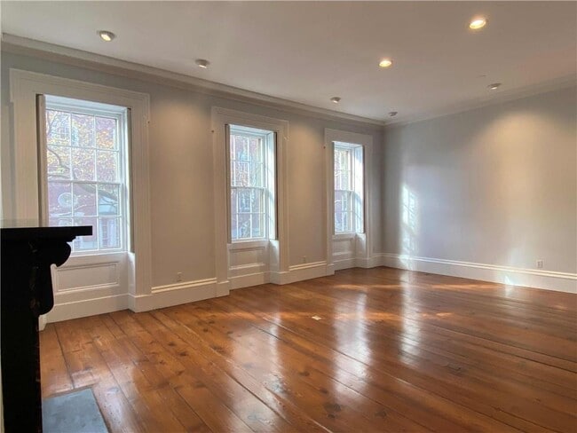 Building Photo - 259 Benefit St