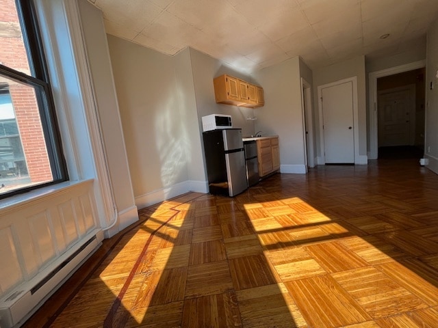 Building Photo - 868 Beacon St