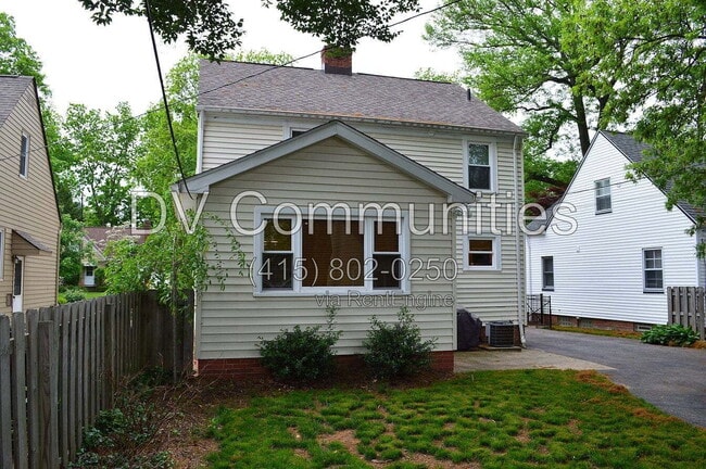 Building Photo - 23805 E Groveland Rd