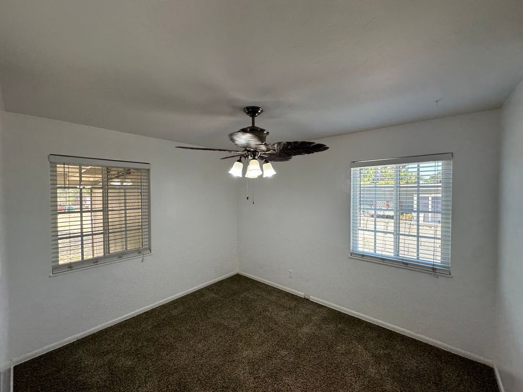 Building Photo - 6041 Albemarle St