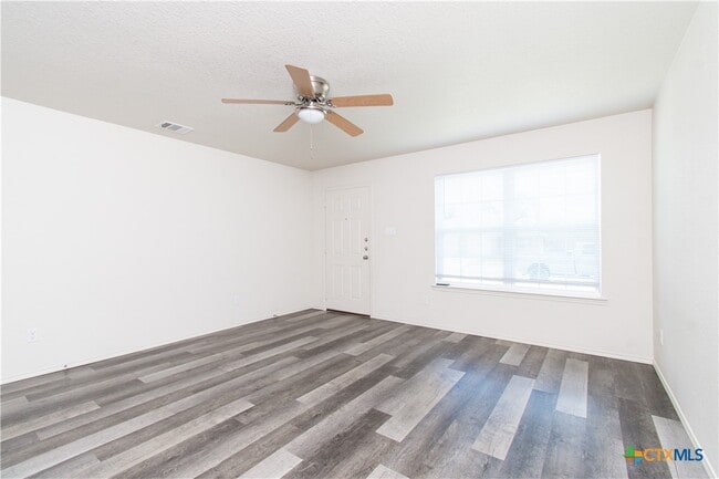 Building Photo - 1308 Liberation Ln