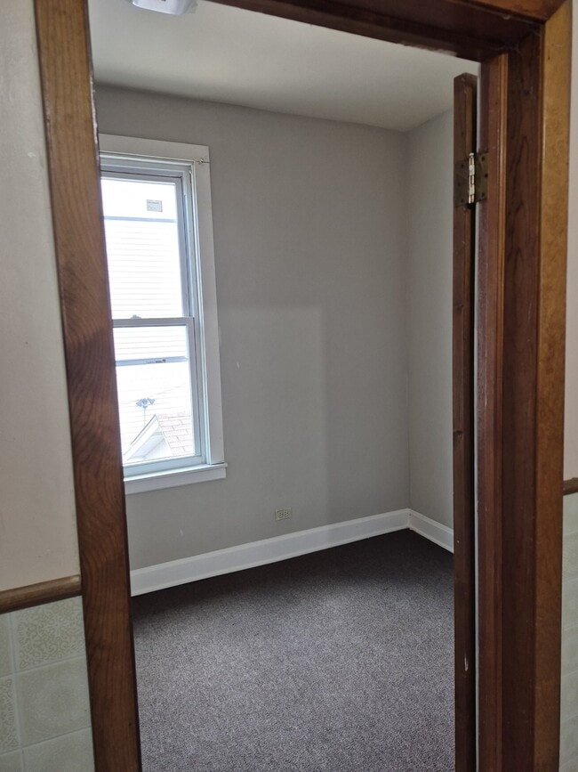 Building Photo - 4616 S Rockwell St