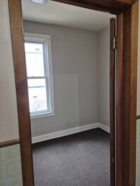 Building Photo - 4616 S Rockwell St