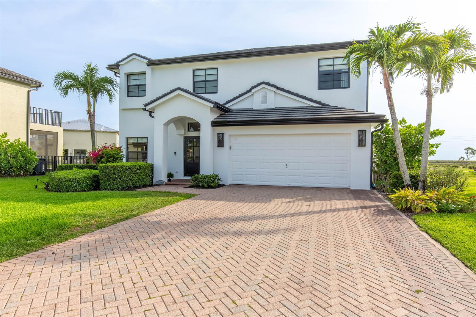 Building Photo - 15930 Canosa Ct