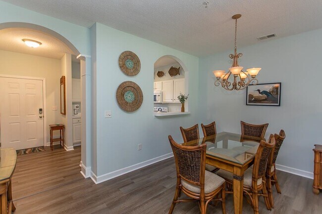 Building Photo - 5801 Oyster Catcher Dr