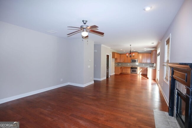 Building Photo - 3380 Gables Ct