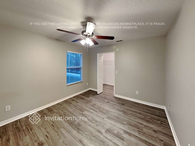 Building Photo - 101 Calabria Springs Cove