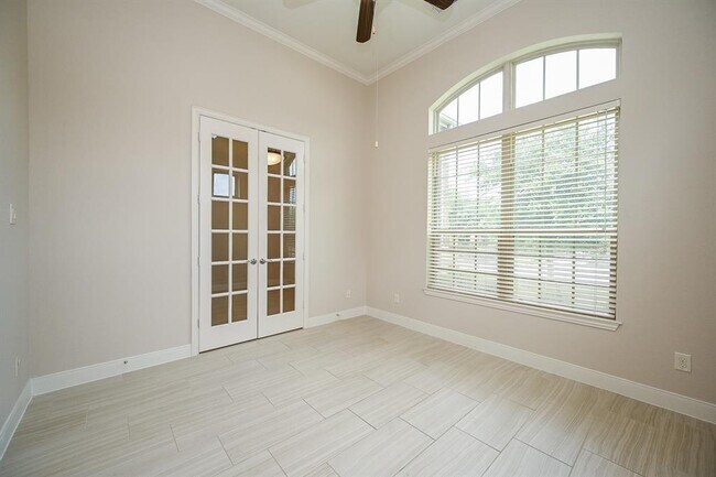 Building Photo - 20107 Parker Bend Ln
