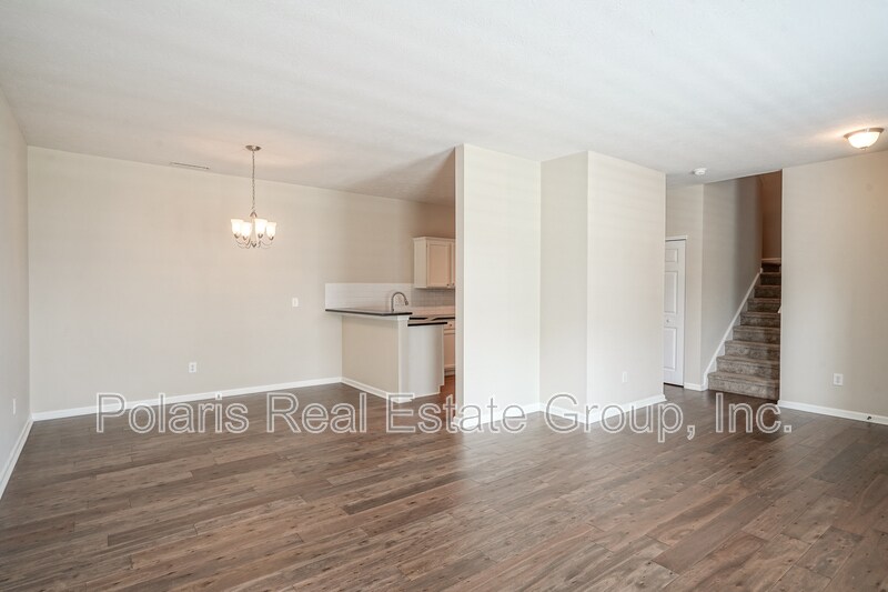 Building Photo - 12175 Bubbling Brook Dr