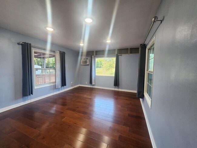 Building Photo - 17155 SW 17th Cir