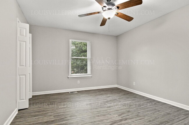 Building Photo - 3418 Clingstone Way