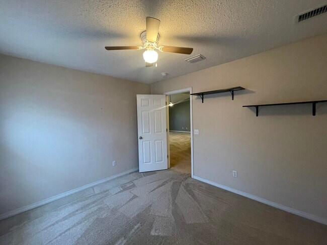Building Photo - 5196 Whitehurst Ln