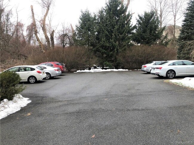 Building Photo - 189 Fair St