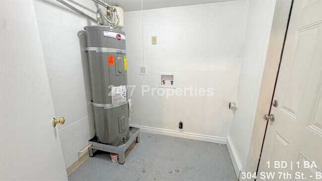 Building Photo - 2024-304MF