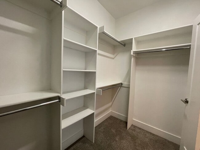 Building Photo - Modern living in trending East Dallas at METRO AT LIVE OAK!