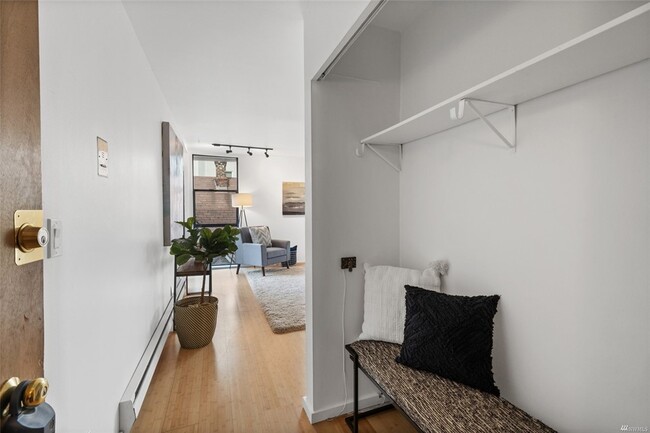 View from the entrance with ample closet space - 730 Bellevue Ave E