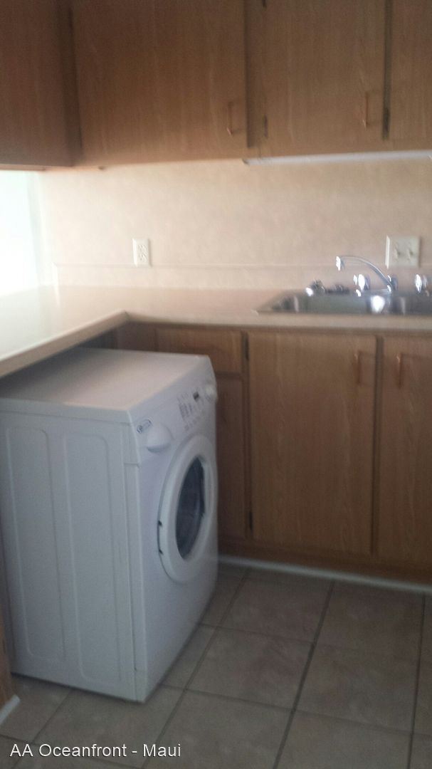 Building Photo - 1 br, 1 bath House - 2158 Main St. #502