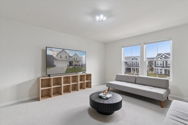 Building Photo - 737 Haywood Dr