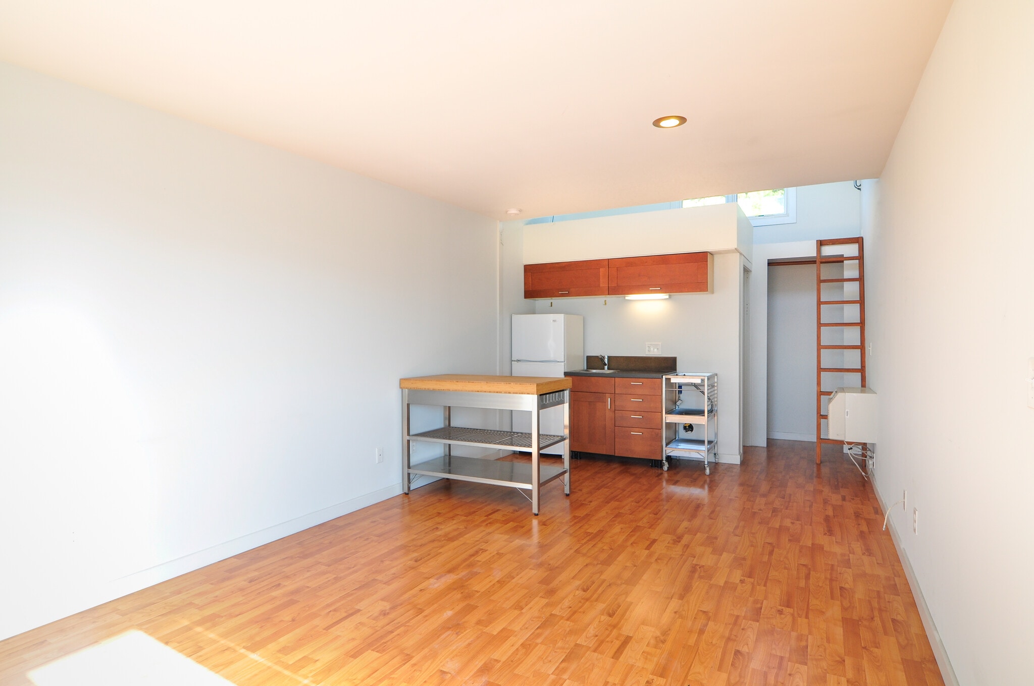 Building Photo - 3365 C St