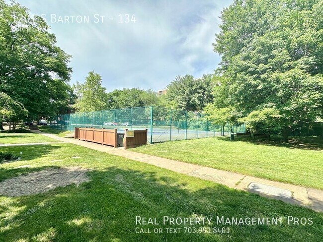Building Photo - 1201 S Barton St