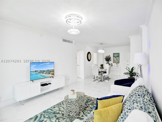 Building Photo - 2501 S Ocean Dr