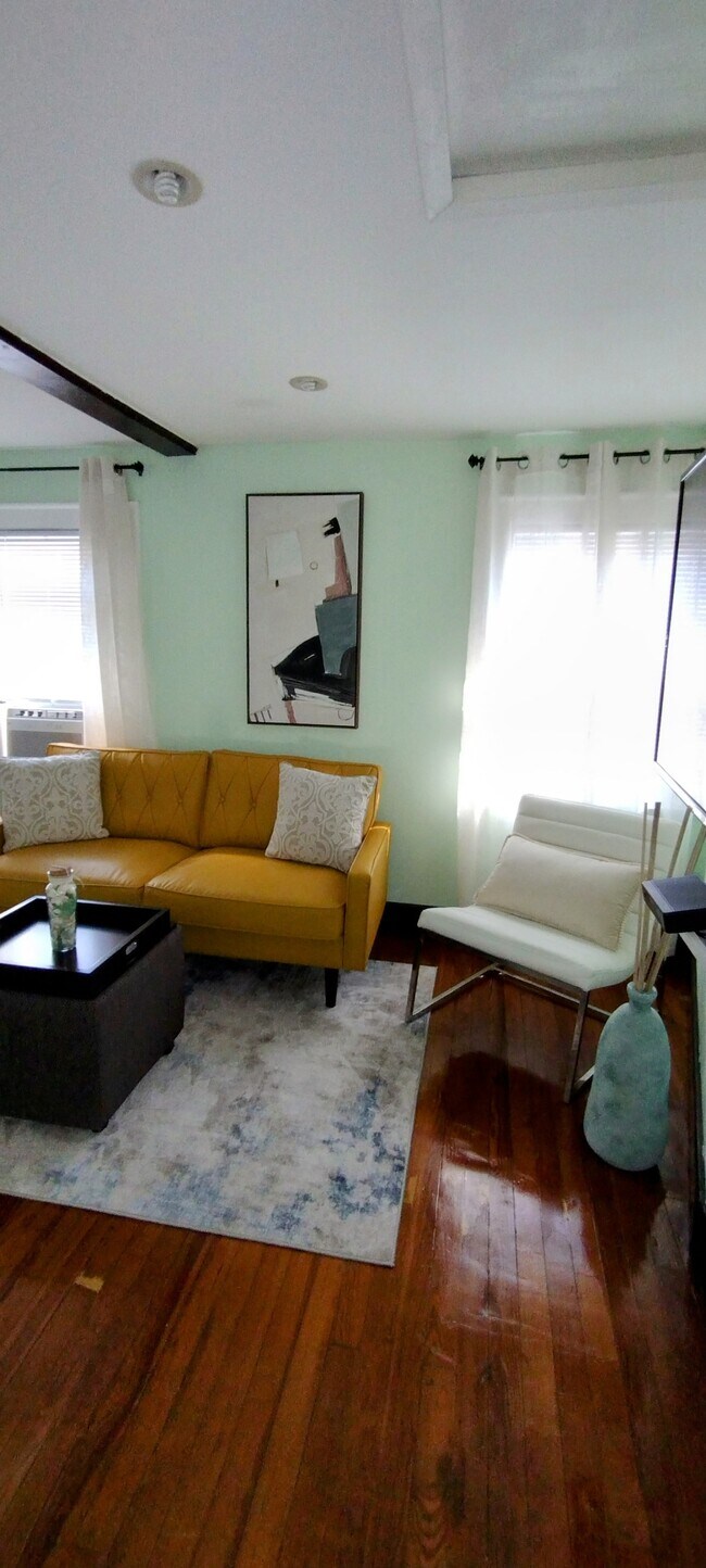 Building Photo - 14719 223rd St