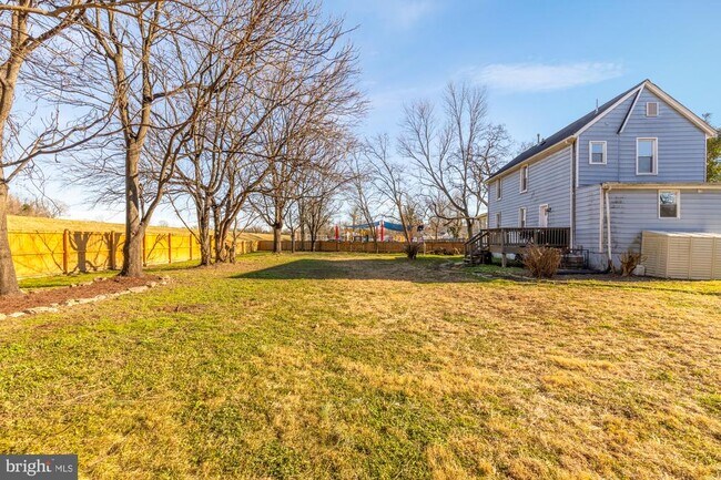 Building Photo - 4606 40th St