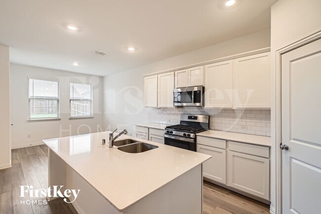Building Photo - 2324 O Keefe Dr