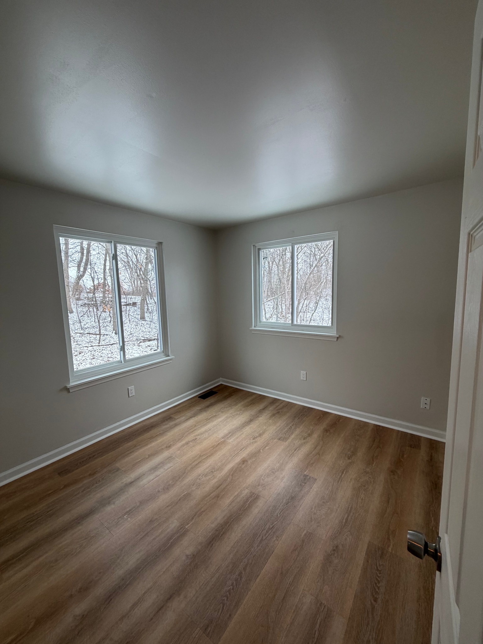 Bedroom 2 - 8060 Mountain Vw