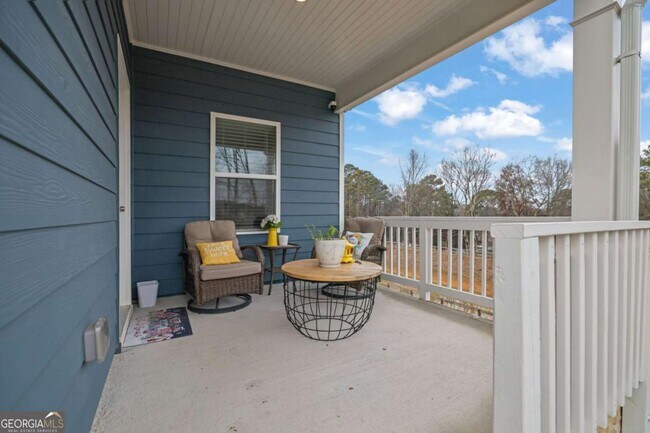 Building Photo - 803 Dundee Wy