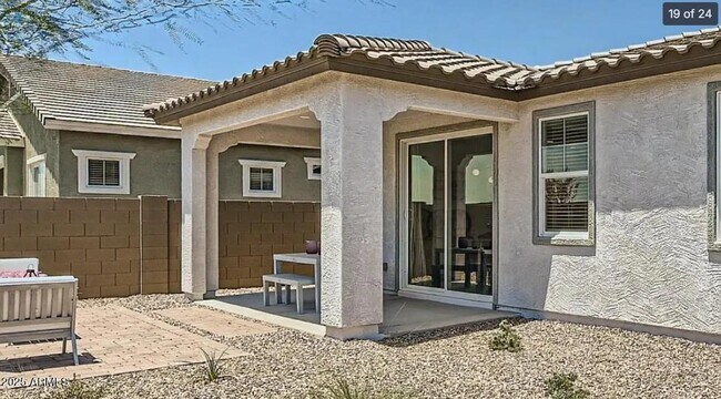 Building Photo - 23158 E Saddle Way