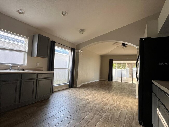 Building Photo - 11517 Misty Isle Ln