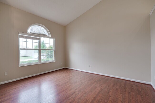Building Photo - 3602 Winterwood Dr